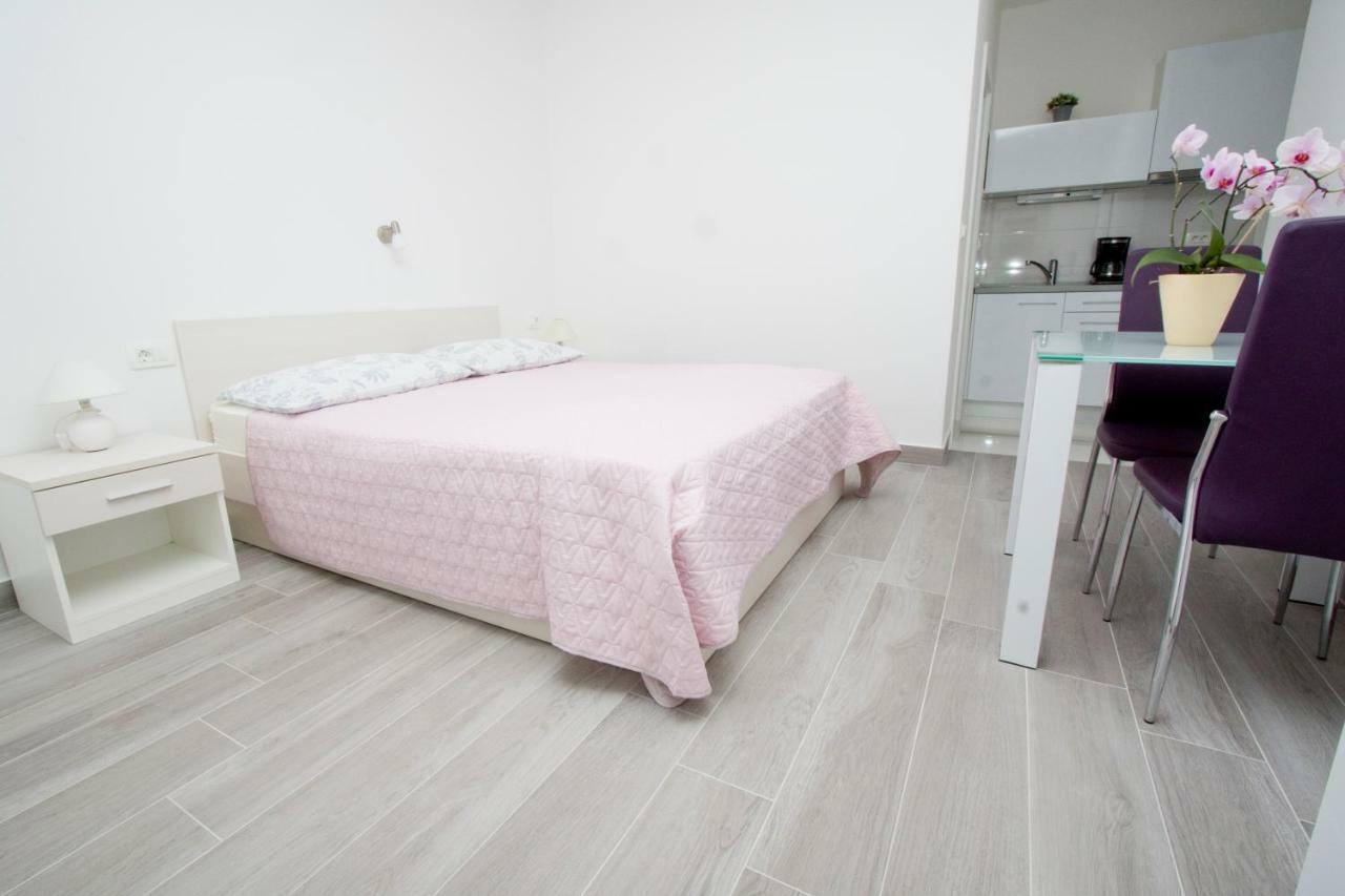 Apartmani Marija Cizmic Makarska Extérieur photo